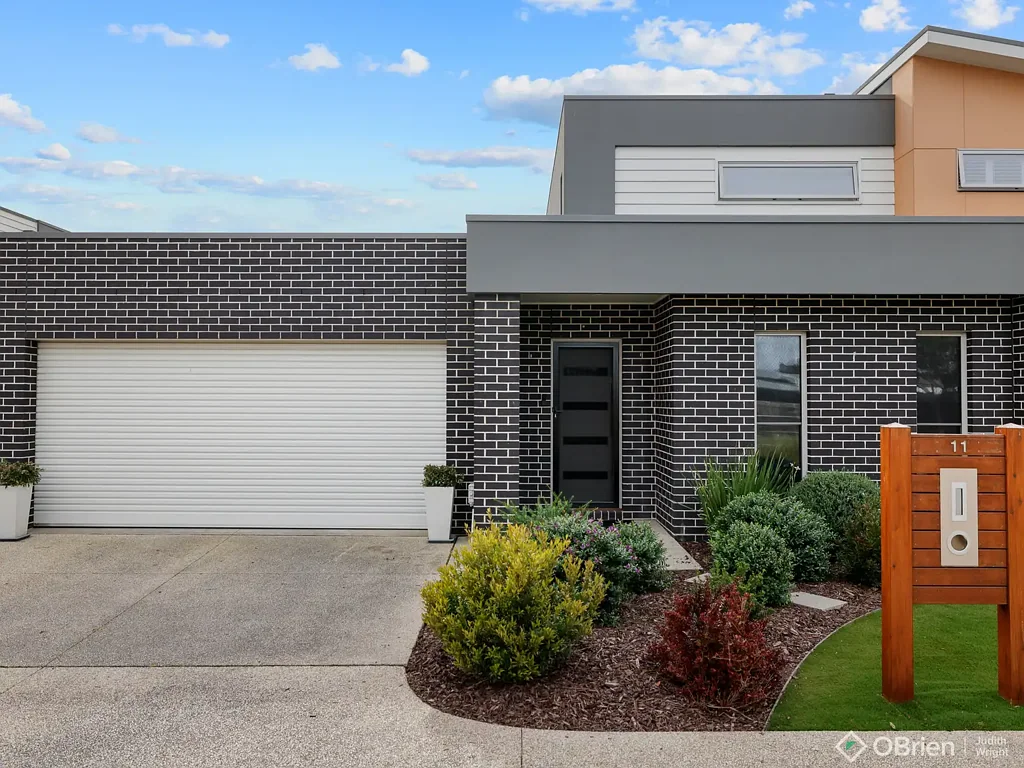 11 Birch Crescent, Cowes, VIC 3922