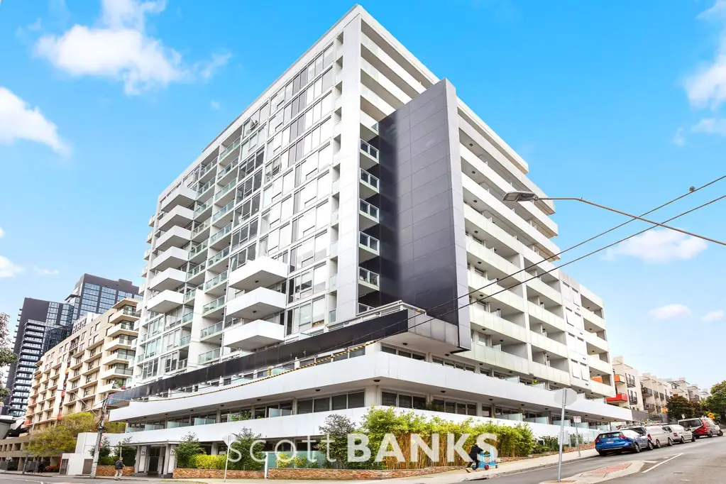 South Yarra 1房 核心地段都市豪宅 便捷交通 风景河畔 高端购物 阳光满溢 观景阳台 奢华避风港 Investor or future owner occupier - Prime location just off Chapel St near the Yarra River