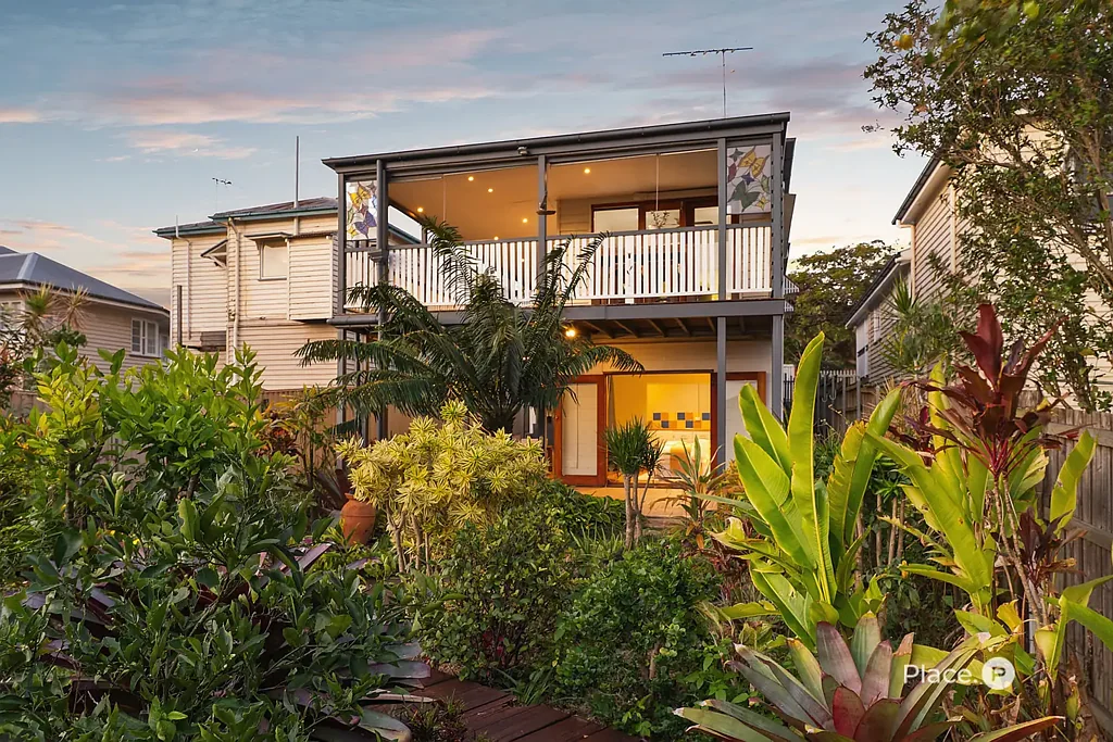 Holland Park 3Moenga Auction On-site | Sat 22 Aug at 9am