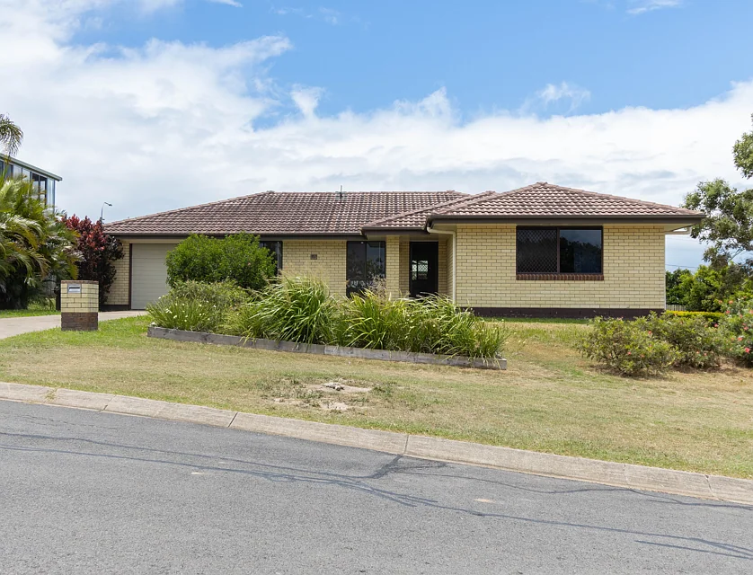 56-58 Birrabeen Avenue, Pialba, Wide Bay, 3房, 1浴, House