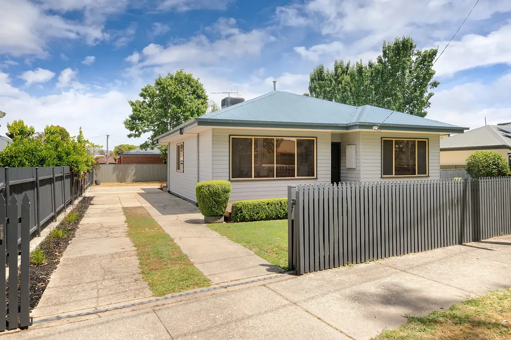 1 Saldaise Street, Wodonga, VIC 3690