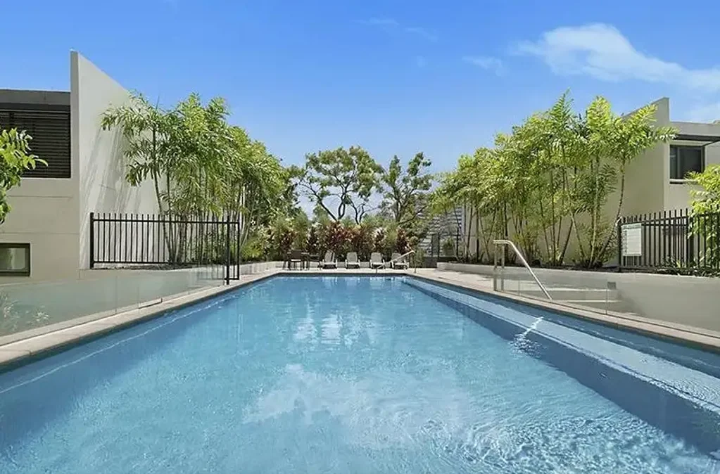 IMMACULATE RIVERHOME-Incredible River Views