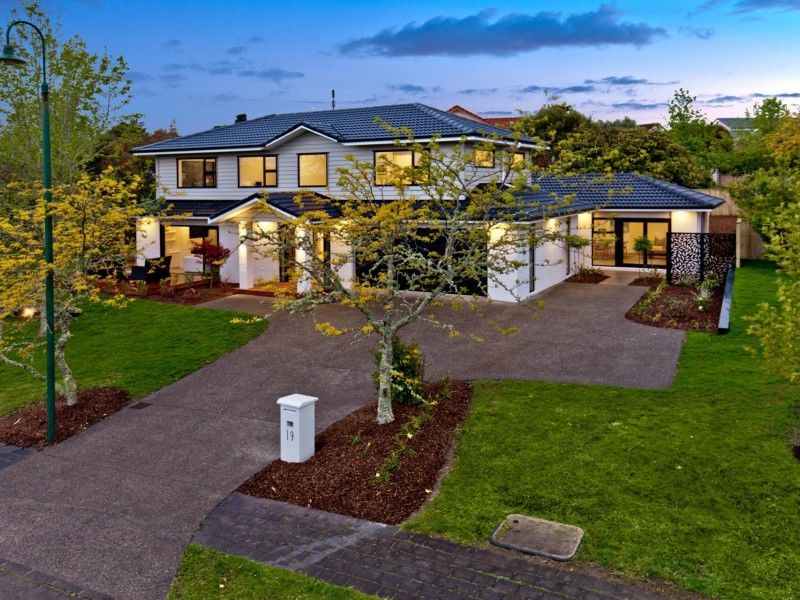 19 Almond Grove, Greenhithe, Auckland - North Shore, 3 Bedrooms, 0 Bathrooms