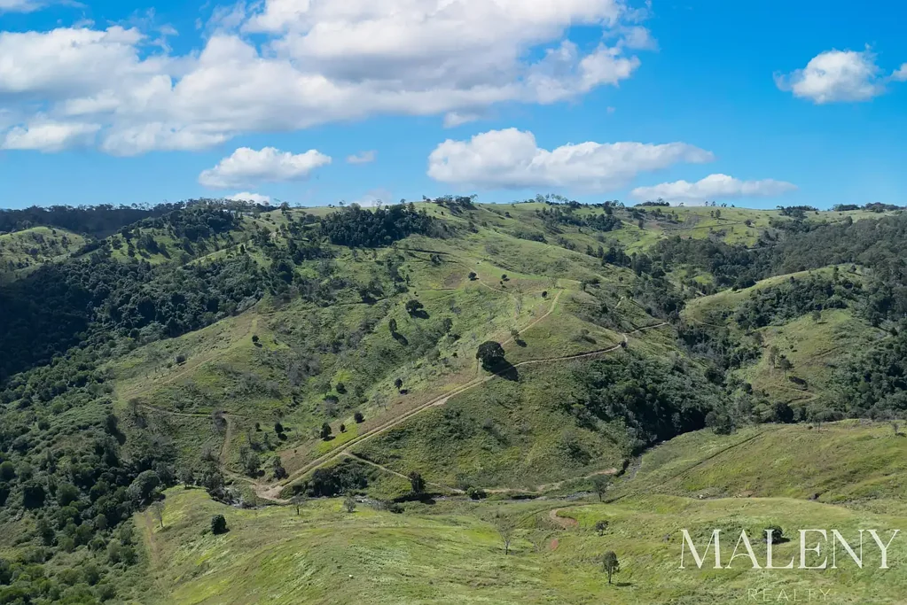 43 Woods Road, Mount Mee, QLD 4521