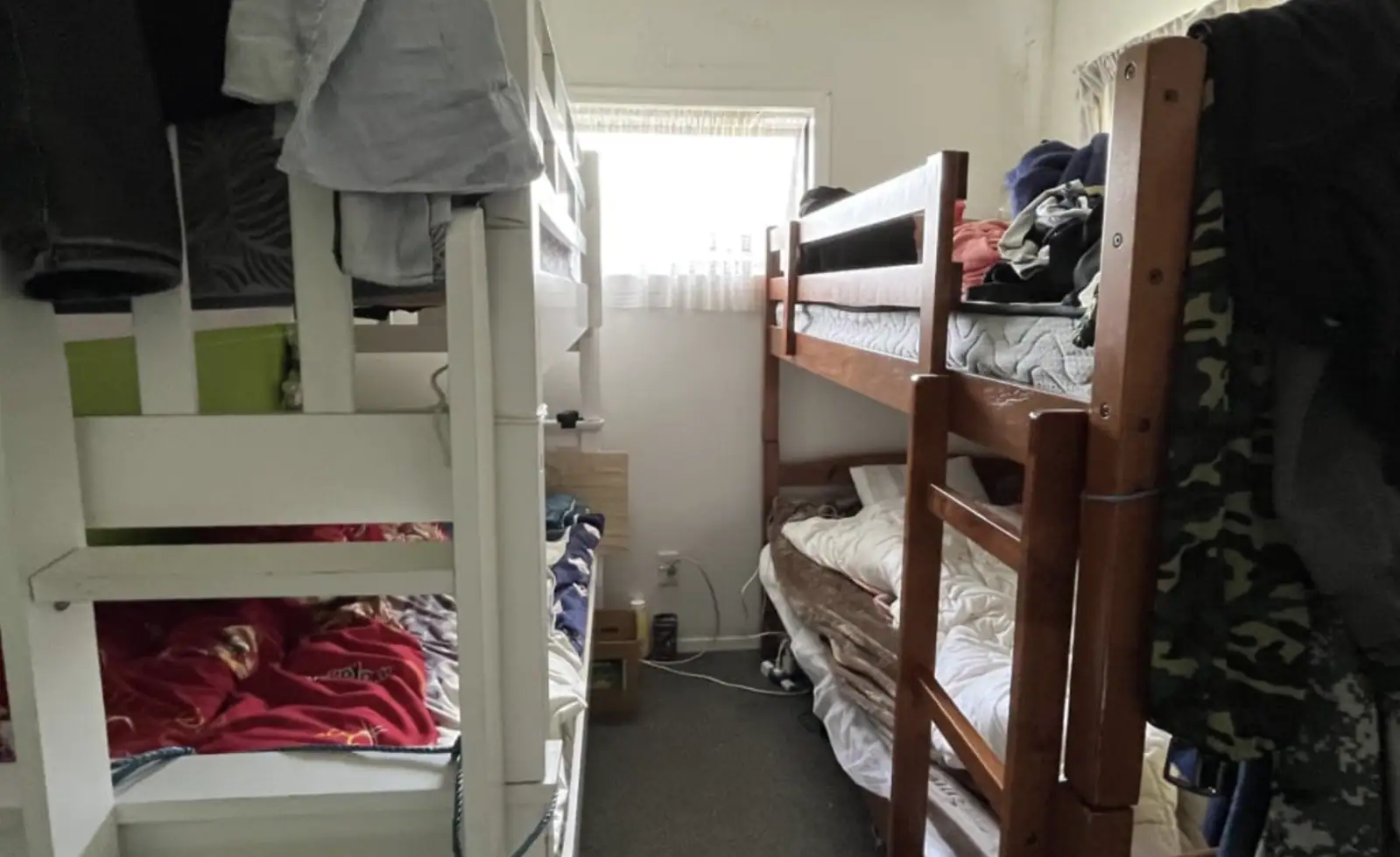 又曝中国移民工人恶劣居住环境，亲历者控诉，屋主喊冤