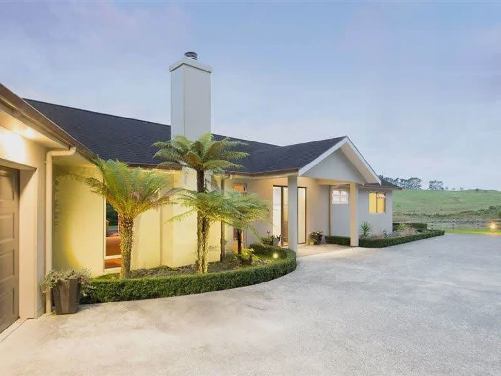 Fabulous 5 bedroom family home