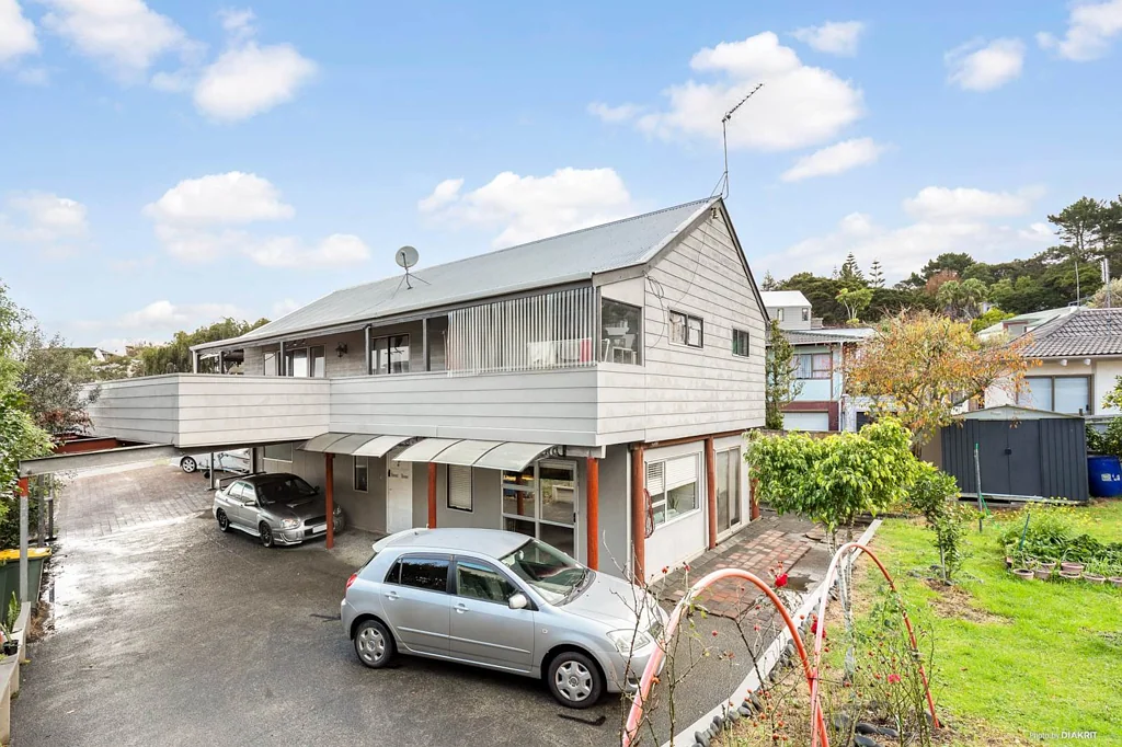 Family Home In A Prime School Zone – Short Ter...