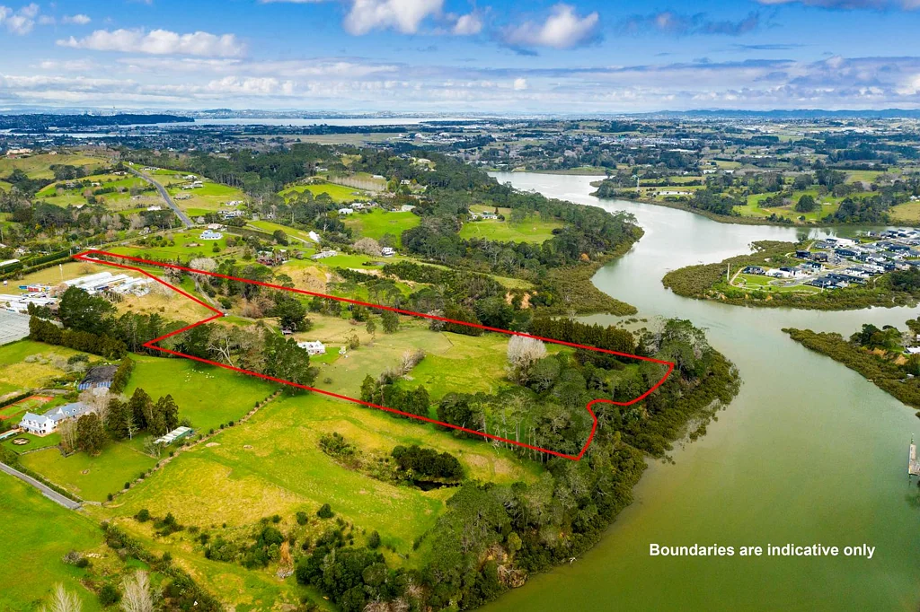 Riverhead 3房  WATERFRONT AND DEVELOPMENT POTENTIAL - 18 ACRES