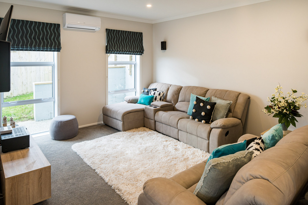 80 John Burke Drive, Aotea, Porirua, 4 phòng ngủ, 0 phòng tắm