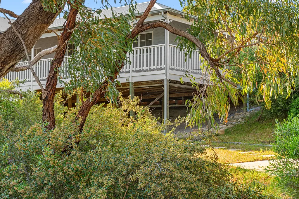Yanchep 4ਬੈੱਡਰੂਮ Tree Top Tranquility on 2166SQM in the Heart of Yanchep