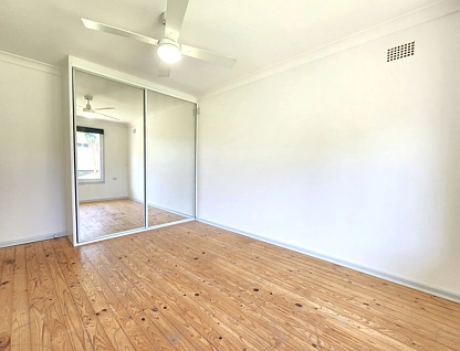 10 Calala Street, Mount Druitt, Outer Western Sydney, 4 침실, 1 욕실, House