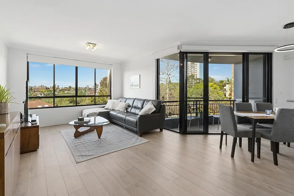 Cremorne 2 Bedroom North East facing townhouse style residence