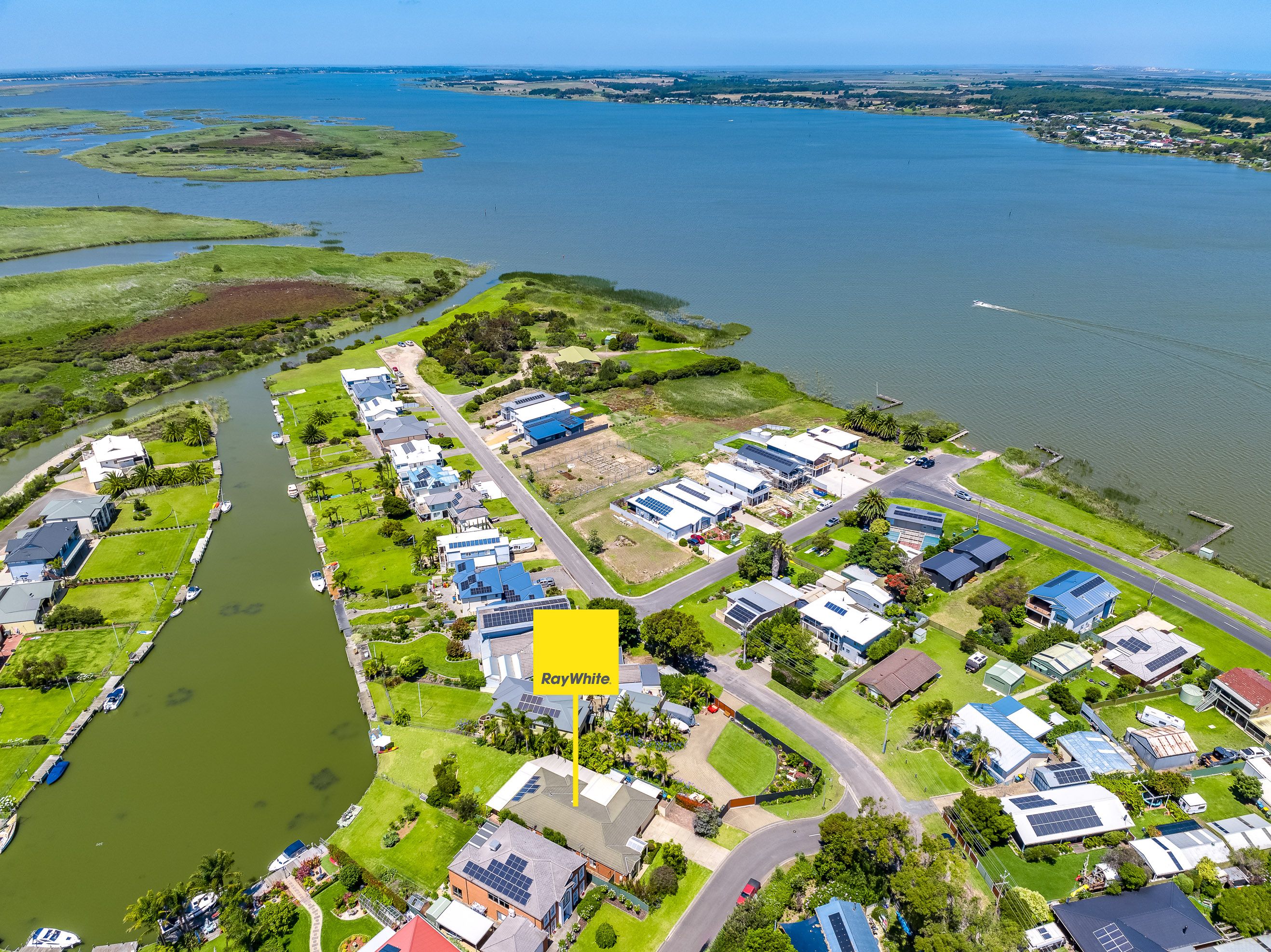 4 JANZ AV, GOOLWA NORTH SA 5214, 0房, 0浴, House