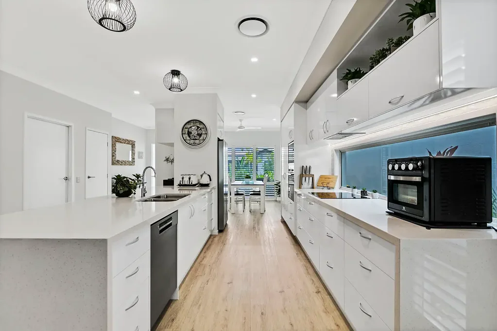 Nirimba 3房  Halcyon Nirimba - Home 202 - Over 50’s Luxury Resort (Bronte GOLD design)