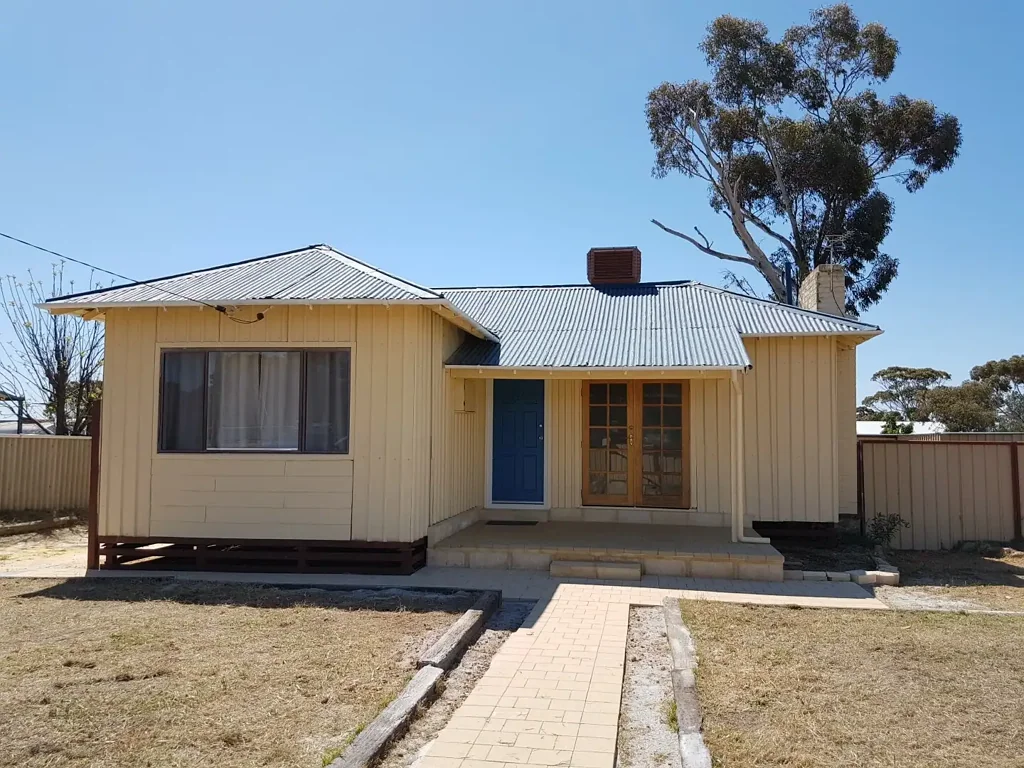 Merredin 3બેડરૂમ Secure, Long Term Investment