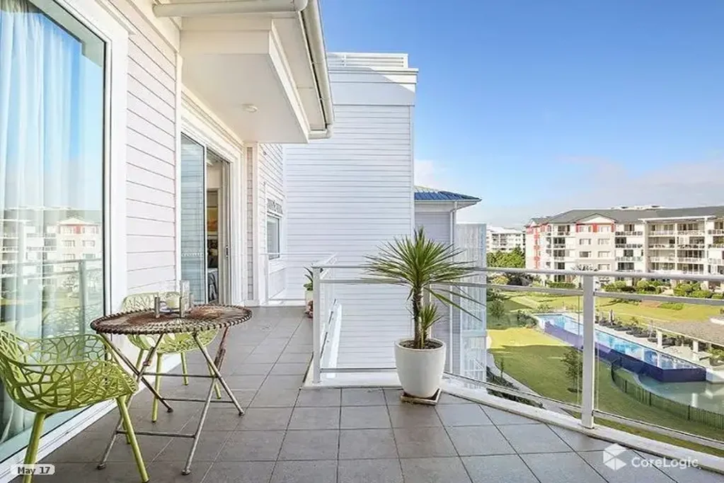 Immaculate & Spacious Executive Apartment
