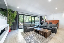 4 Finn Cove, Ascot