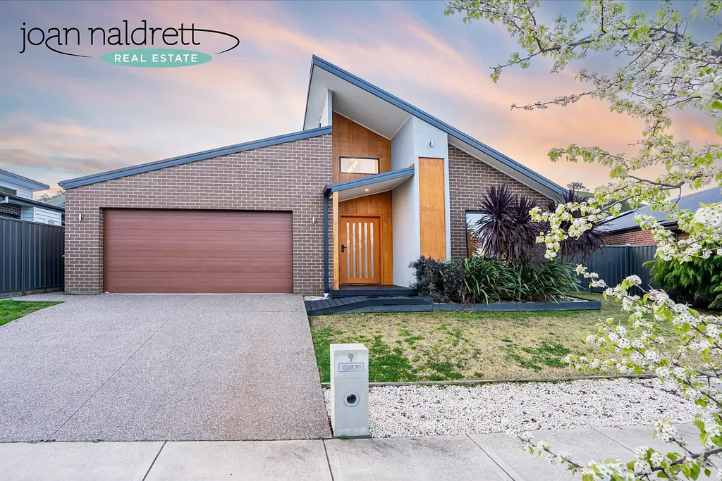 Killara 4房  Contemporary Elegance Meets Comfort