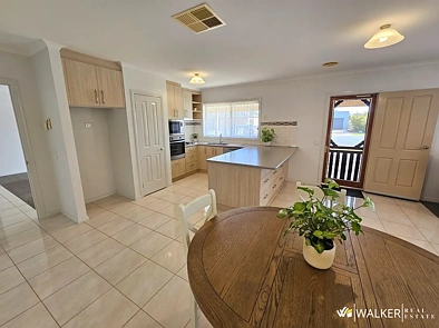 5 McLennan Close, Kyabram, VIC 3620, 3房, 2浴, House