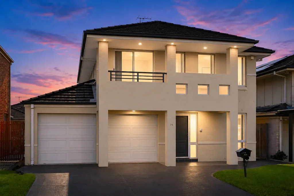Parklea 4Habitaciones Expansive Double-Storey Home in Convenient Location