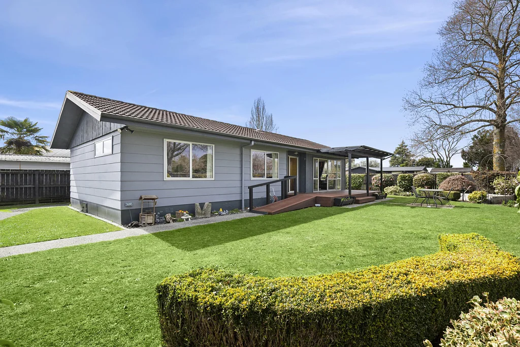 Leamington 3房  Well-loved, well located and ready for you