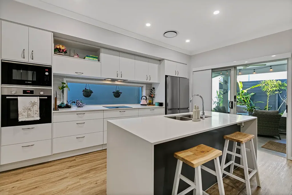 Nirimba 3Moenga Halcyon Nirimba - Home 142 - Over 50's Luxury Resort (Sorrento Design)