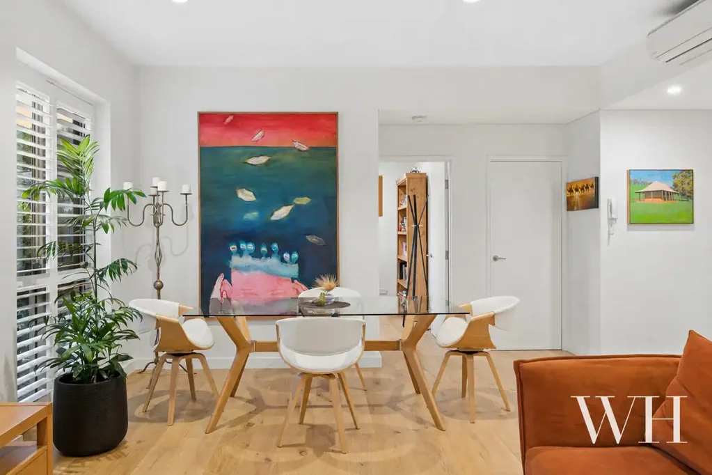 North Coogee 2 Bedroom Blissful Beachside Retreat: Parkside Position
