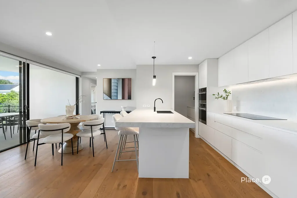 Hawthorne 3ਬੈੱਡਰੂਮ Sophisticated Hawthorne Living in a Boutique Residential Address