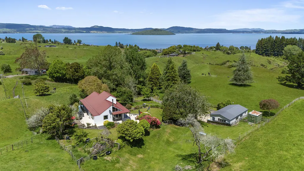 Hamurana 4ห้องนอน Hamurana Lifestyle with Lake Views & Country Charm