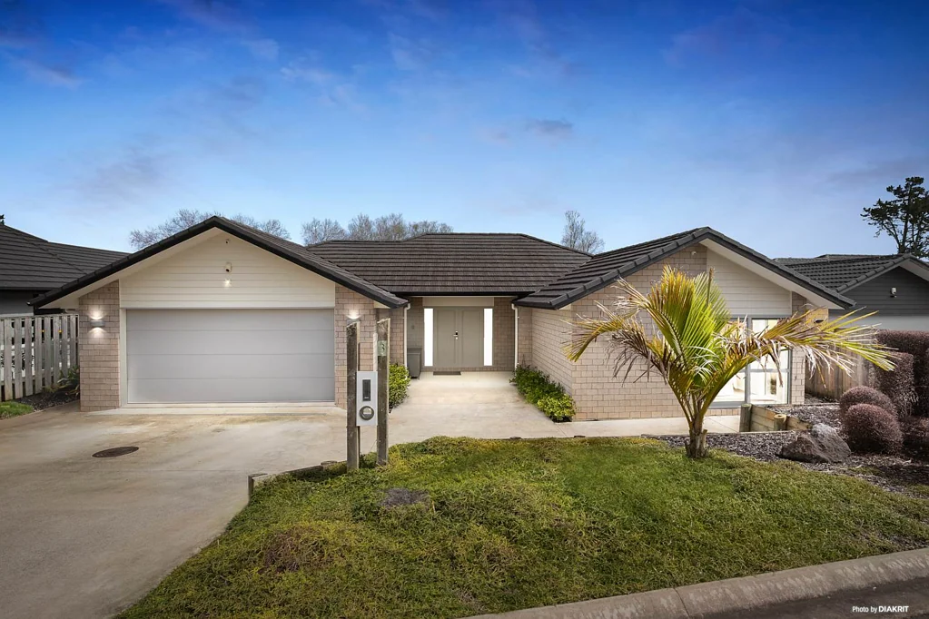 Pukekohe 5ਬੈੱਡਰੂਮ A Rare Lifestyle Retreat on 1228sqm!