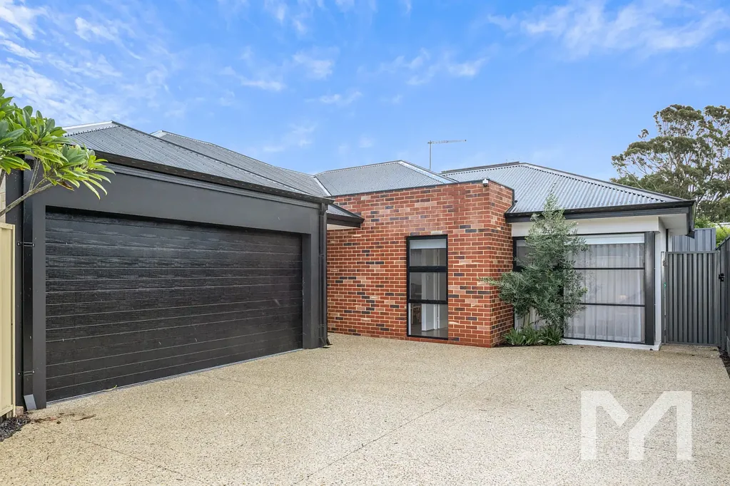 Beaconsfield 3 Bedroom You're Invited to... Stylish & Sustainable Living