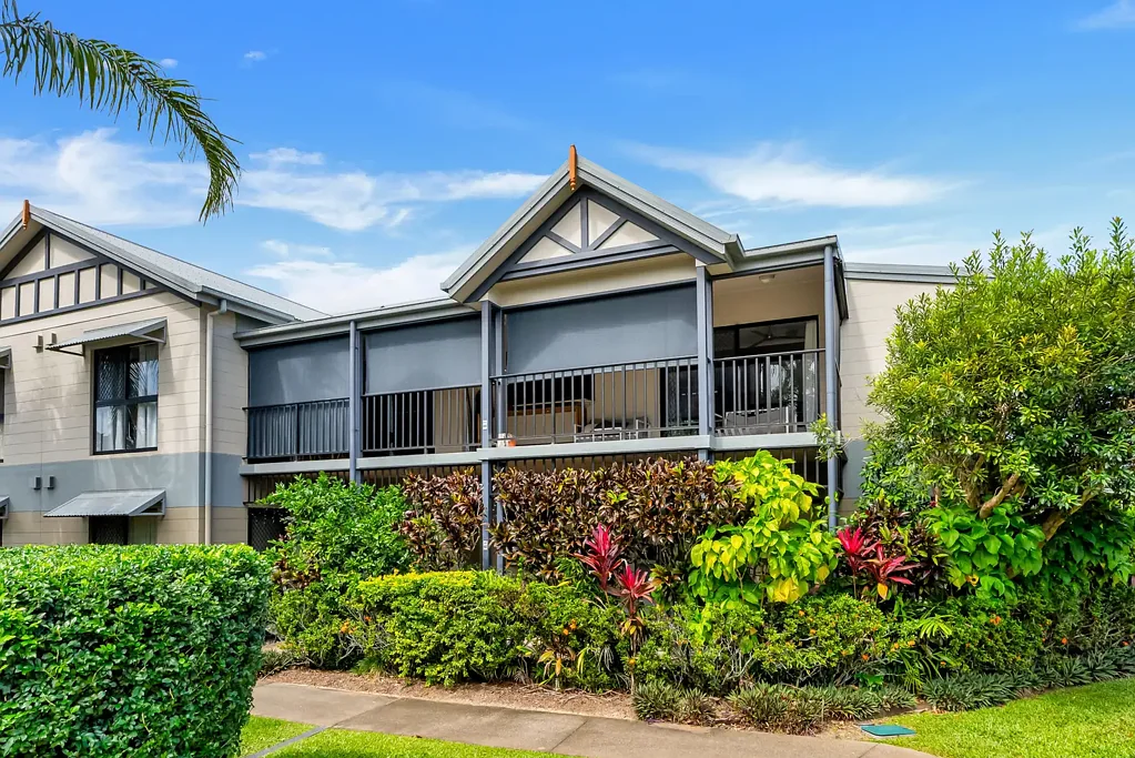 Redlynch 2房  Spacious Top-Floor Apartment with Mountain Views in Redlynch Grove