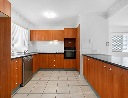 10 of 8 Zahner Place, Manly West, Brisbane - Eastern Region, 3 غرف, 2 حمامات, Townhouse