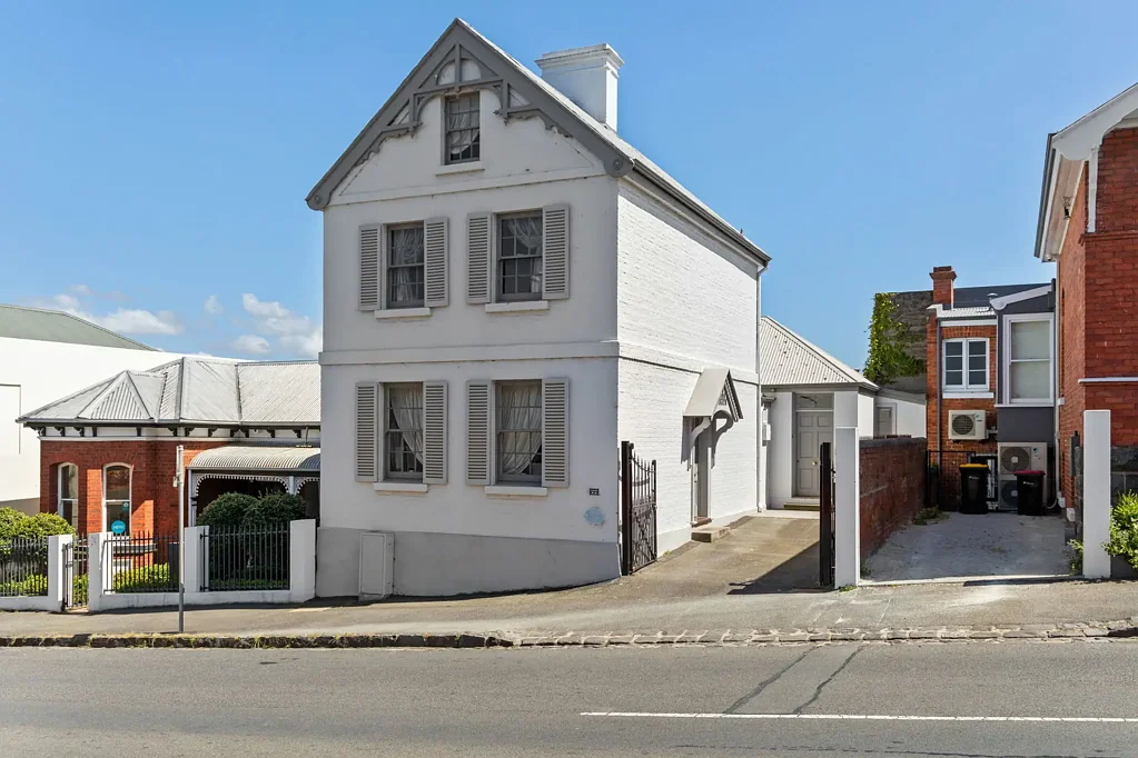 Launceston 4ਬੈੱਡਰੂਮ Historic Charm Meets Contemporary Comfort