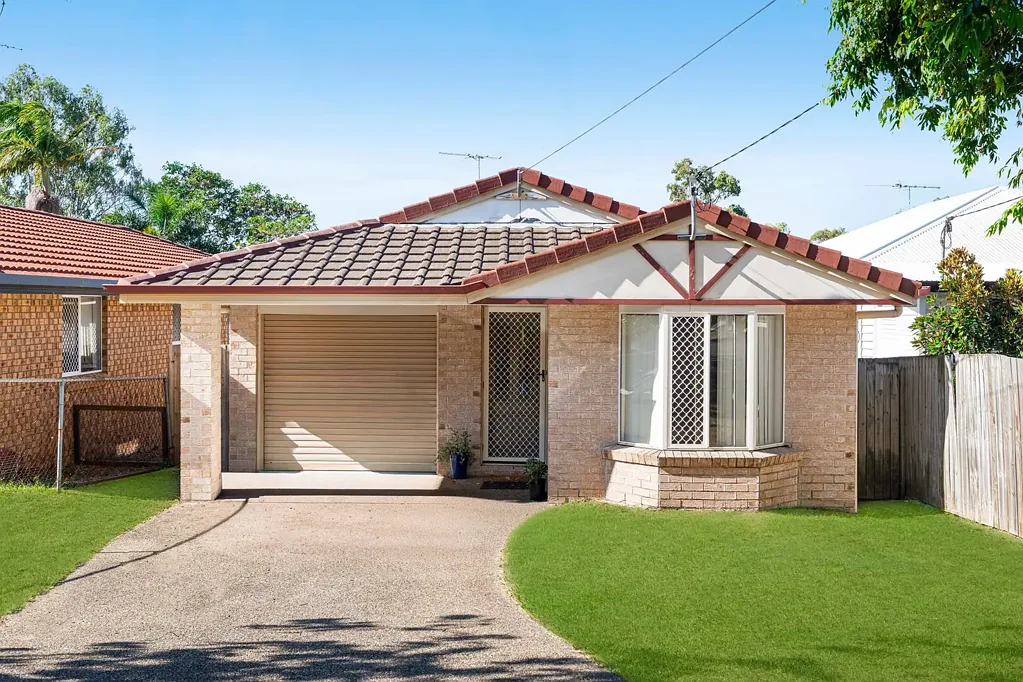 33 Boxgrove Avenue, Wynnum, QLD 4178