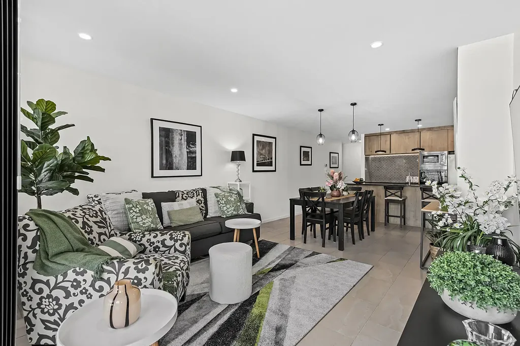 8/15 Roseglen Street, Greenslopes, QLD 4120