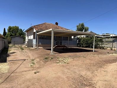 Address Withheld, Northam, WA 6401, 2 침실, 1 욕실, House