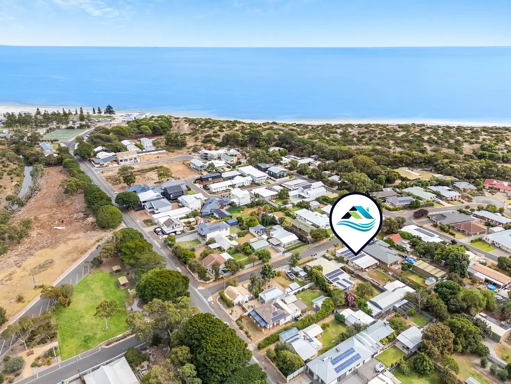 Normanville 4 Slaapkamer Prime Old Survey Position with Endless Possibilities