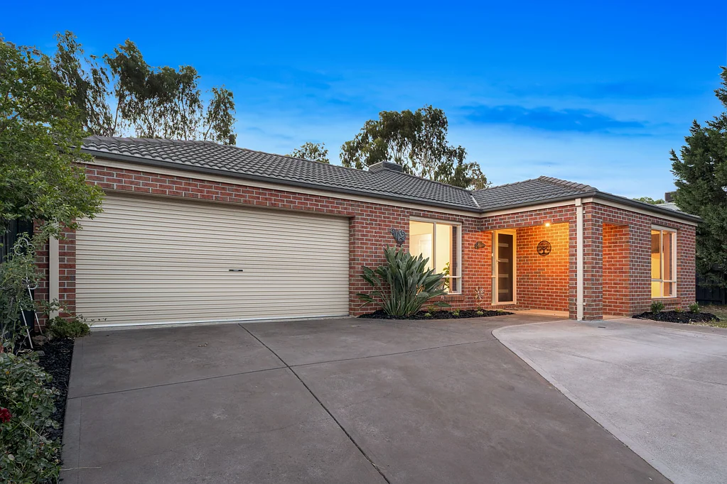 10 Swansea Court, Craigieburn, VIC 3064