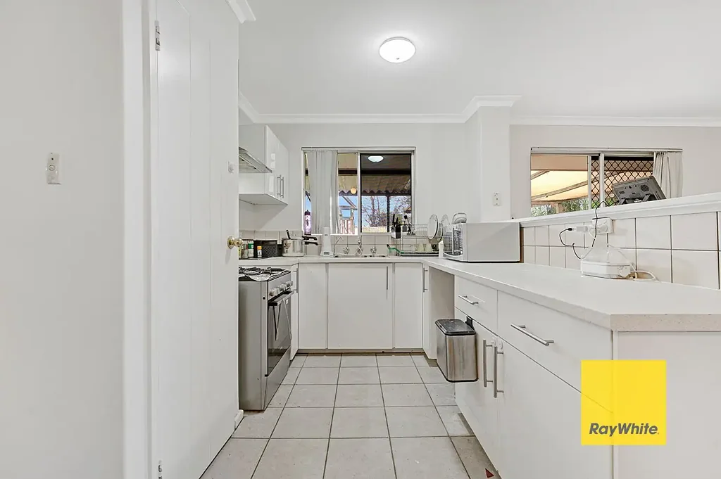 24 REIGATE Street, Gosnells, WA 6110