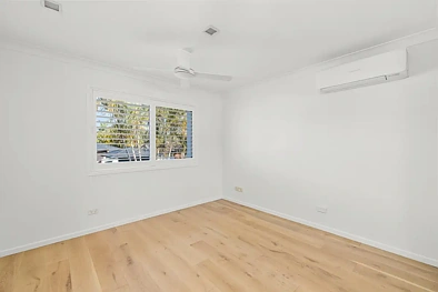 21 Dabchick Drive, Burleigh Waters, QLD 4220, 4 phòng ngủ, 2 phòng tắm, House