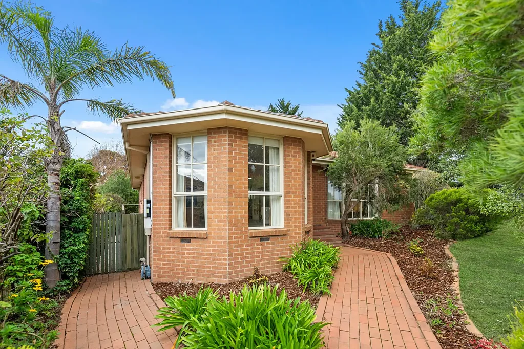 Langwarrin 3બેડરૂમ A Lifetime of Love with a World of Potential