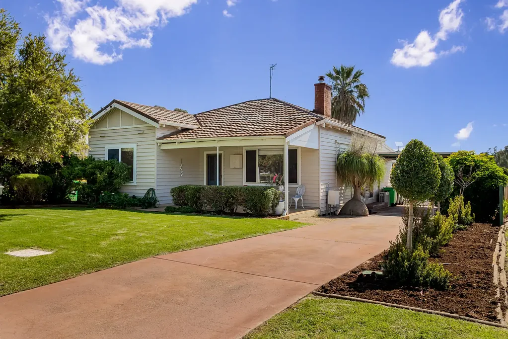 102 Clifton Road, Brunswick, WA 6224