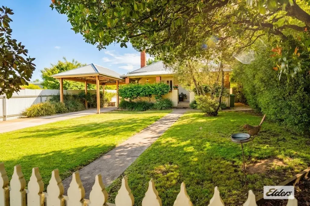 Yackandandah 3બેડરૂમ Reasonable Offers Considered