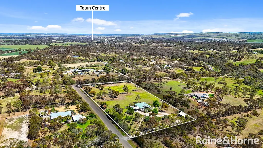 Strathalbyn 3침실 "A hideaway in the Burnside estate"- 5 Acres