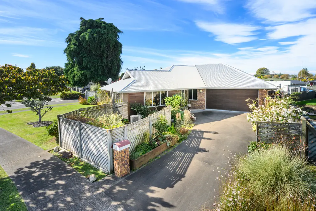 Feilding 4બેડરૂમ Move in and enjoy