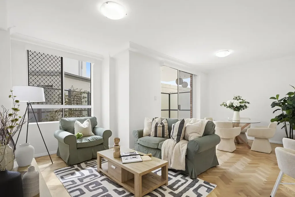 Rozelle 2房 两卧室底层娱乐公寓 Two Bedroom Ground Floor Entertainer's Apartment