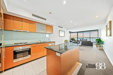 49/132 Terrace Road, Perth, WA 6000, 2 Bedrooms, 2 Bathrooms, Apartment