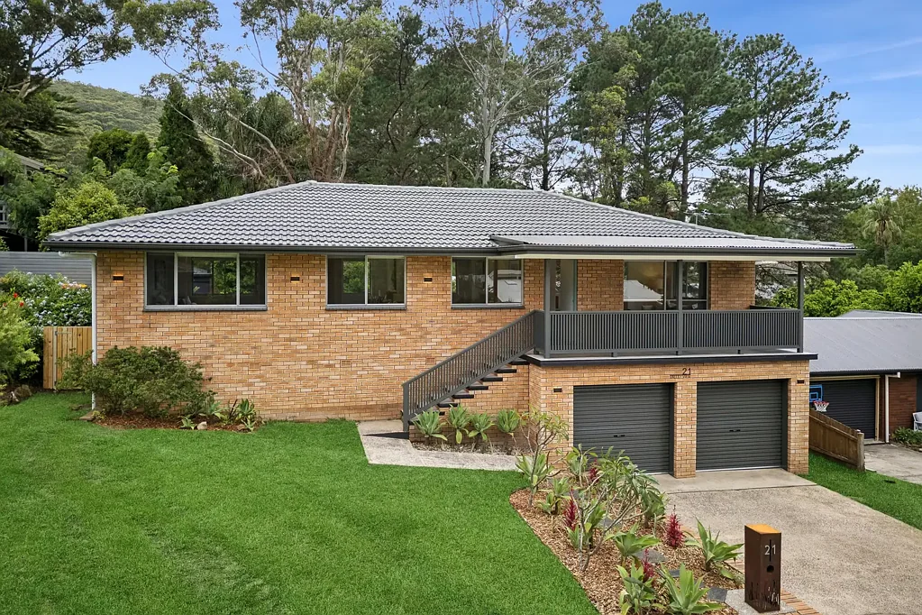 21 Valley View Road, Wyoming, NSW 2250