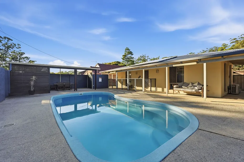 Coffs Harbour 5房  Dual Living, Elevated Opportunity